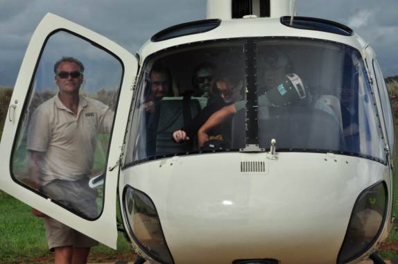 Só falta a Ana no helicóptero para nosso sobrevoo de Kauai, no Havaí